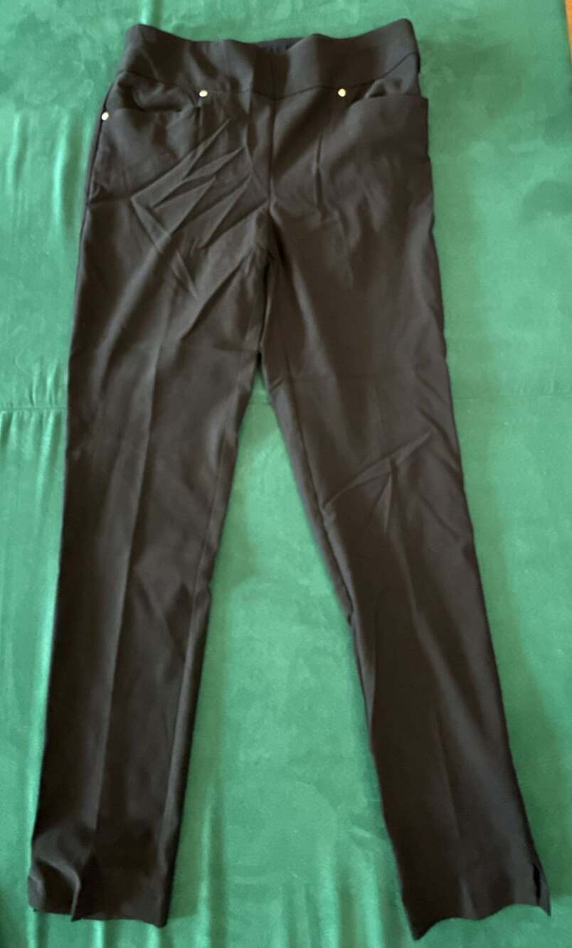 PGA Tour Women's Black Pull-On Golf Pants Size M with Gold Button Accents